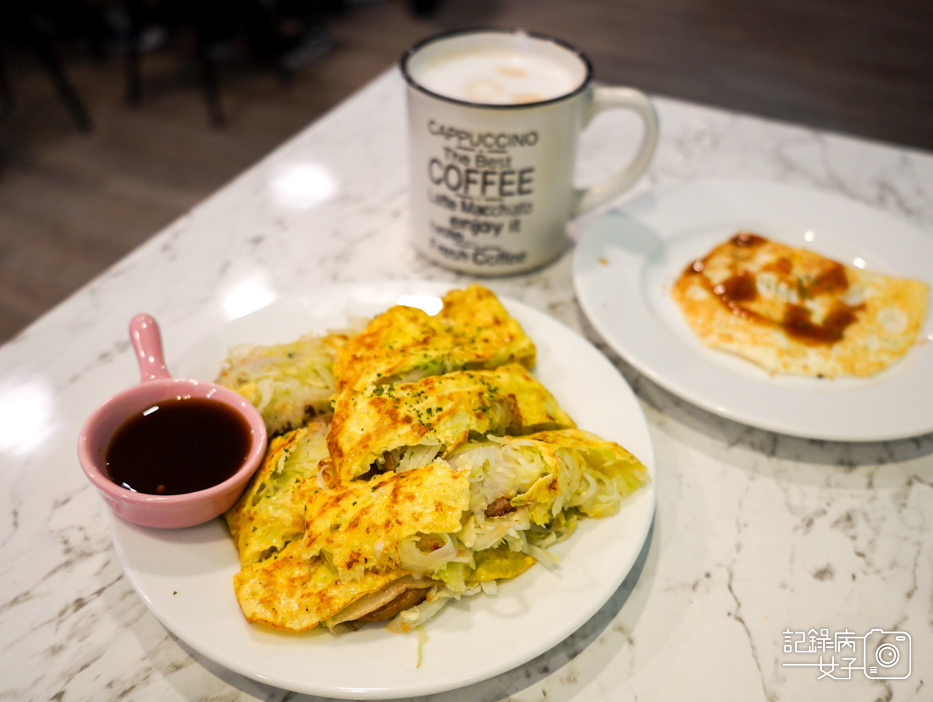 15南港早安亞譜高麗菜爆多豬排蛋餅高麗菜爆多蛋餅.jpg