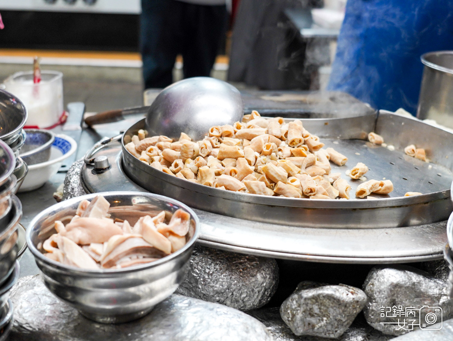 12延三夜市頭魯肉飯四神湯.jpg