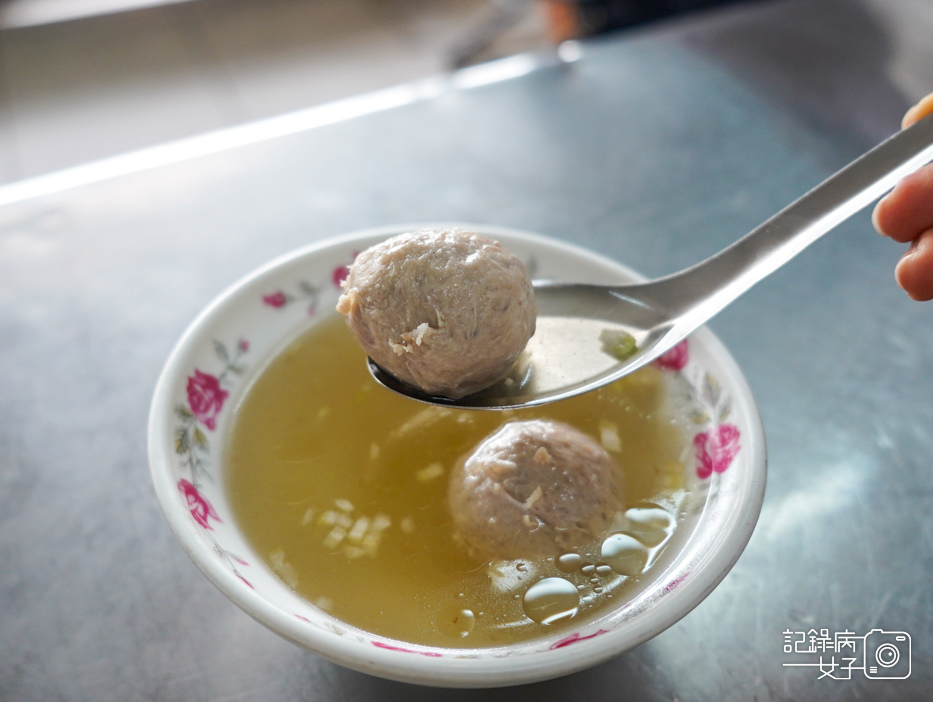 14三重阿田油飯大同市場油飯阿田貢丸冬粉湯阿田貢丸湯.jpg