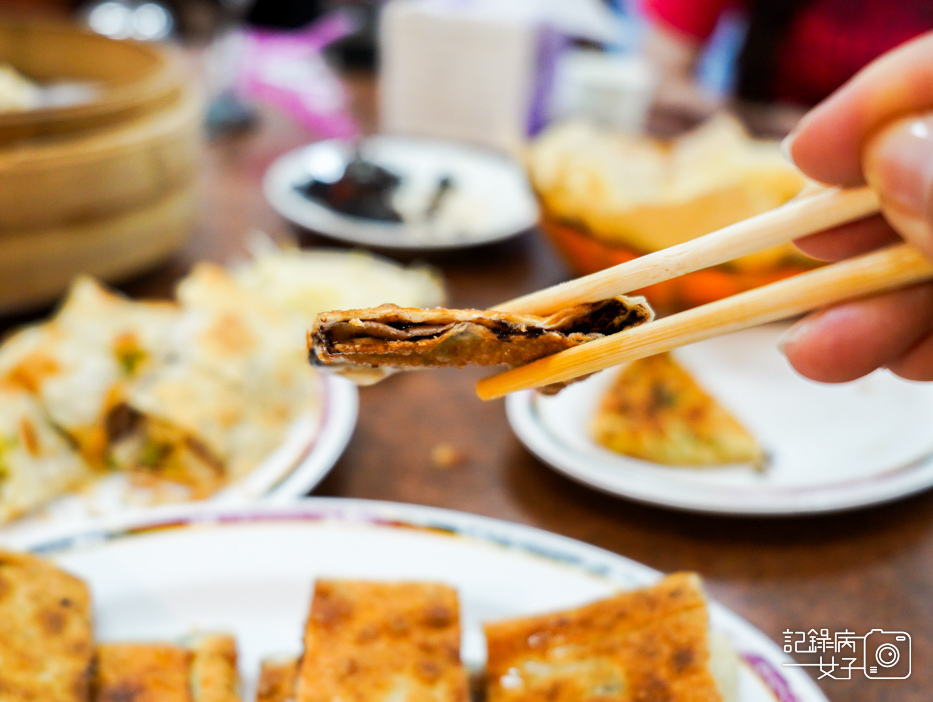 46高雄美食厚得福湯包巧克力飛餅.jpg