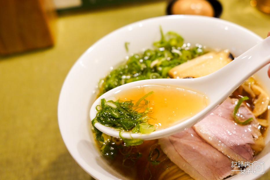 18日本東京拉麵鴨to蔥鴨湯拉麵蔥段洋蔥蔥絲甜蔥.jpg