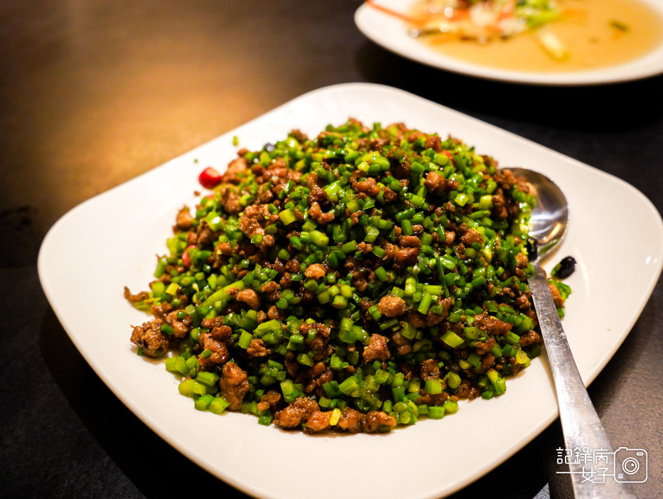 30桃園麻瓜煮味黑嚕嚕皮蛋滷肉麻辣鍋金瓜雞湯老皮嫩肉.jpg