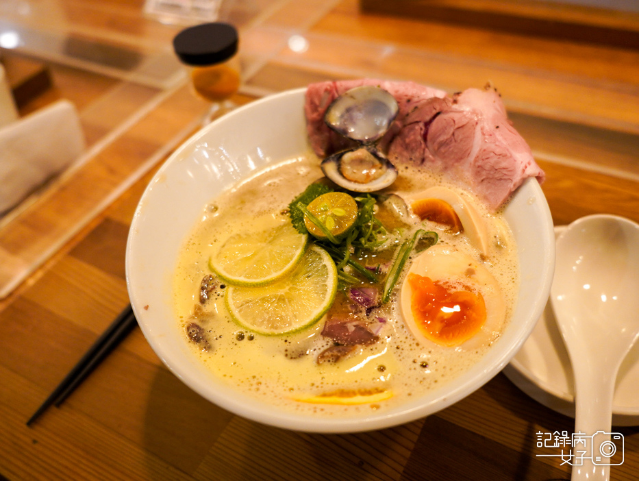 14柑橘Shinn二店鴨蔥柑橘蛤蜊醬油鴨白湯.jpg 14柑橘Shinn二店鴨蔥柑橘蛤蜊醬油鴨白湯.jpg