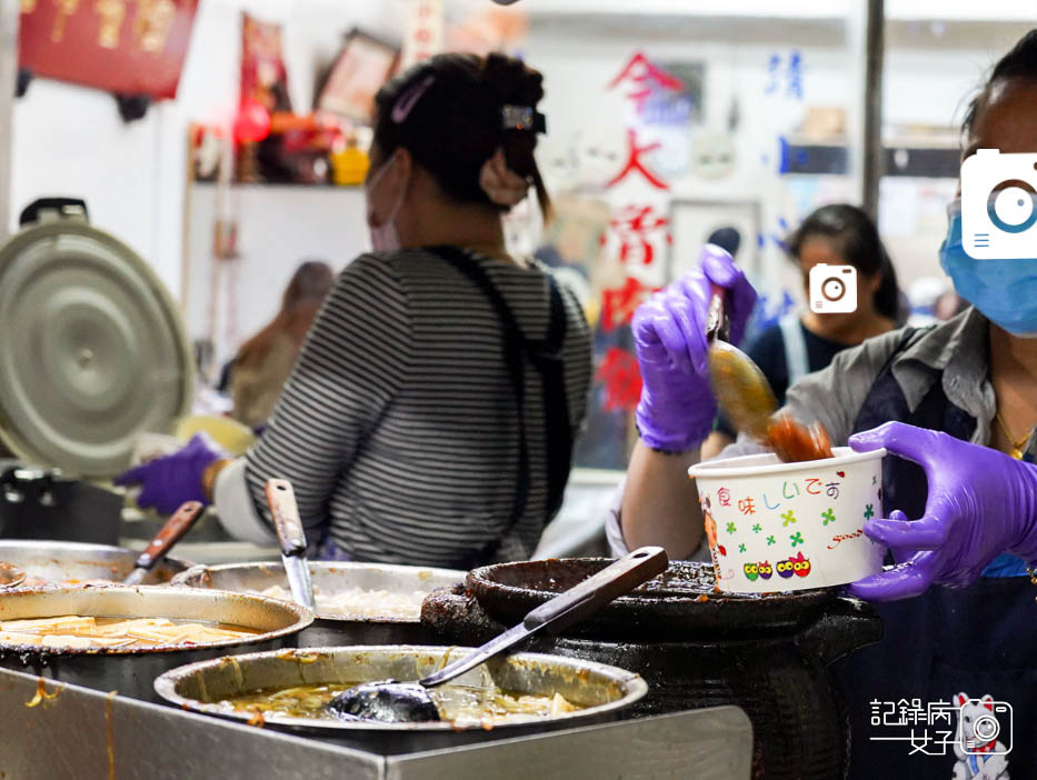 9三重今大魯肉飯滷肉飯排行帶皮肥肉偏甜魯汁竹筍排骨湯.jpg