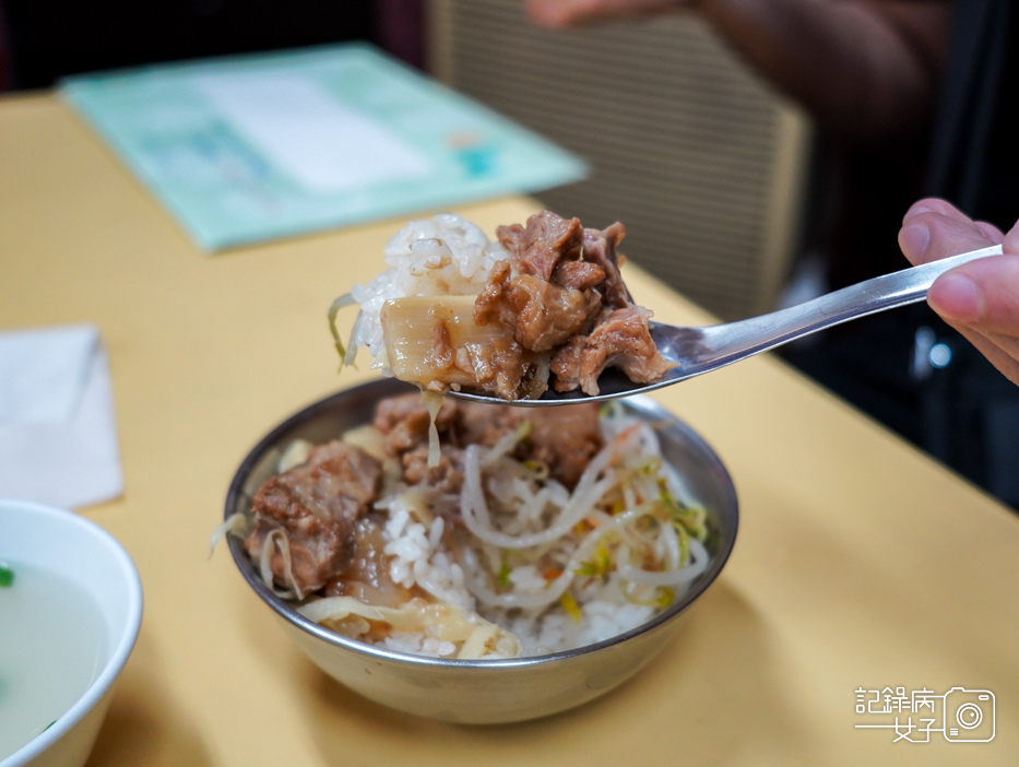 21台南美食台南聖記軟骨飯軟骨湯軟骨米粉.jpg