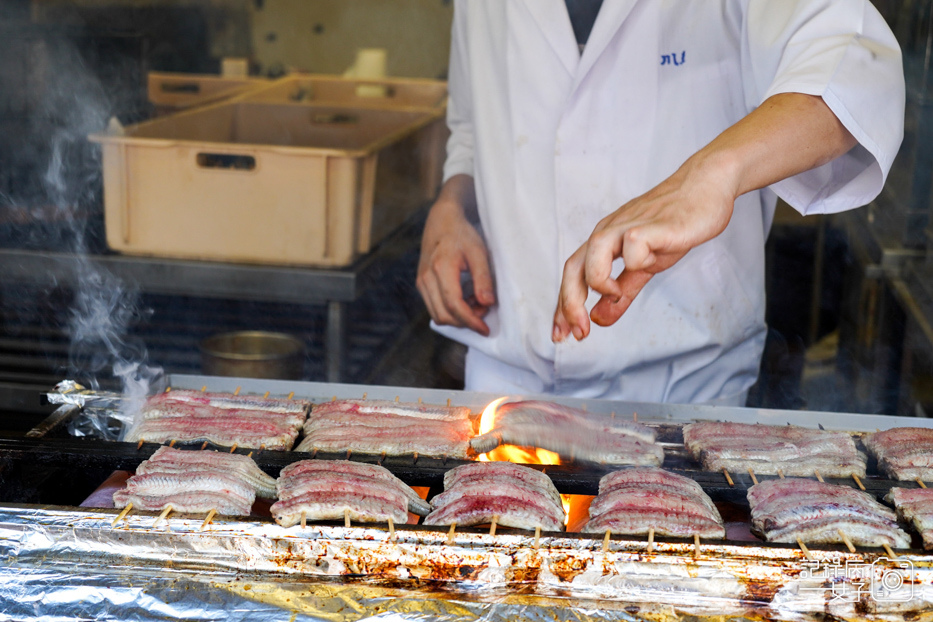 13日本成田山川豊鰻魚老店川豊本店成田山鰻魚飯乾煎鰻魚.jpg