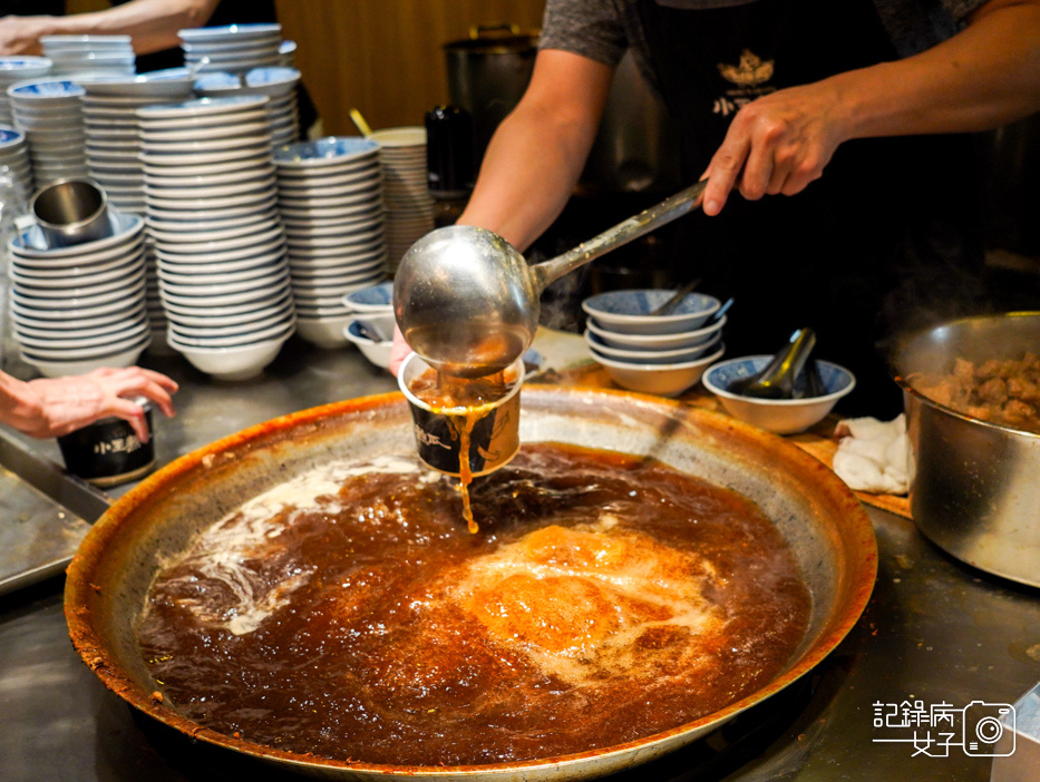 9萬華華西街小王主瓜小王煮瓜米其林滷肉飯控肉飯焢肉飯黑金滷肉飯瓜子肉湯.jpg