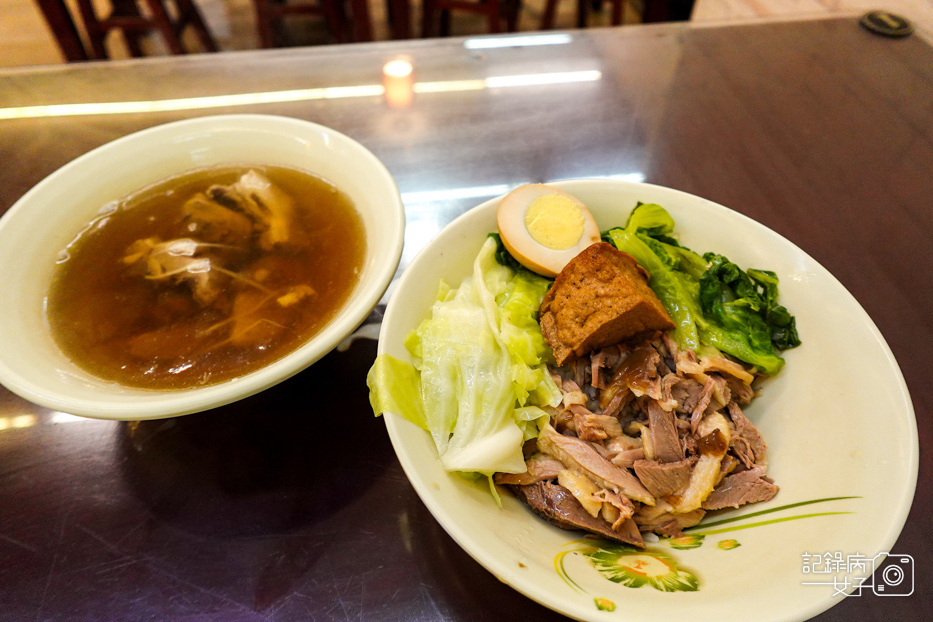 13內湖珍之饌養生膳食鴨肉飯鴨肉便當當歸鴨肉湯.jpg