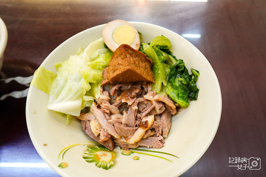 15內湖珍之饌養生膳食鴨肉飯鴨肉便當當歸鴨肉湯.jpg