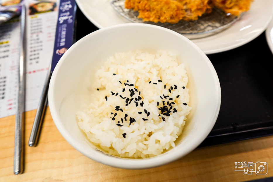 39內湖西湖市場豚勝日式豬排專賣炸豬排丼飯定食咖哩里肌豬排腰內豬排炸牡蠣.jpg