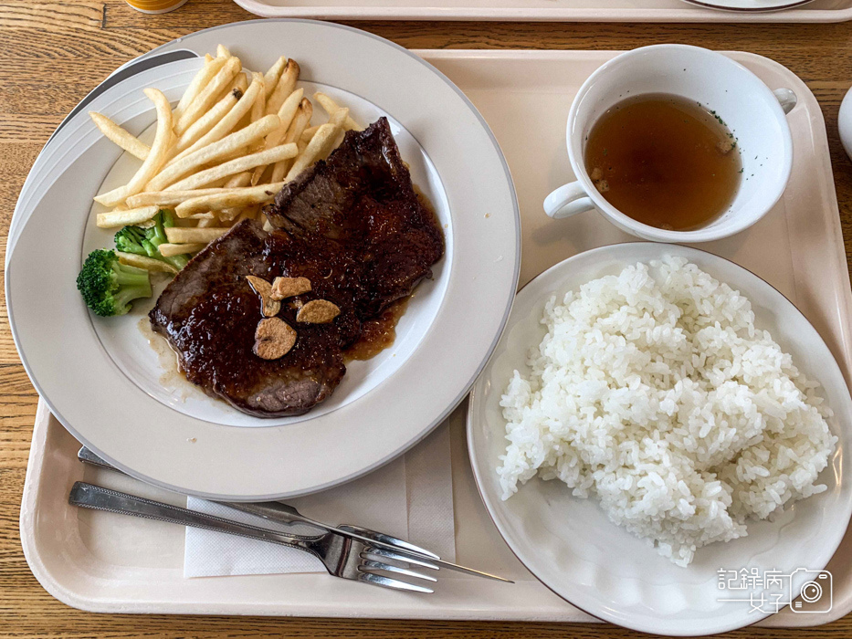 50日本岩手雫石滑雪雫石スキー場Alyeskaレストランアリエスカ漢堡排飯牛排飯.jpg