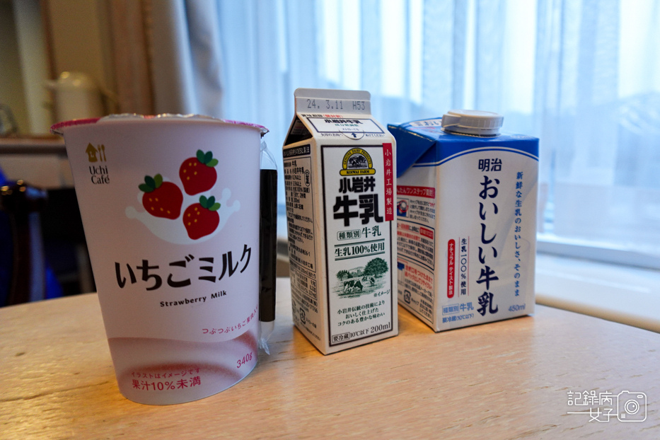 21日本LAWSON超商開箱BRULEE烤布蕾生牛乳布丁生乳捲.jpg