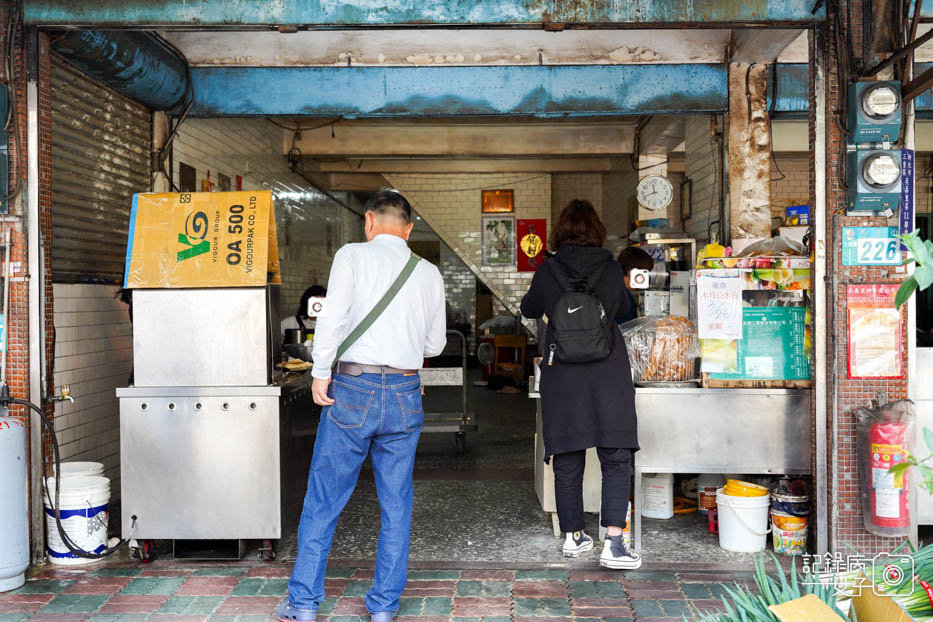 2新北三重鐵夾蛋餅鐵夾蔥油餅豆漿.jpg