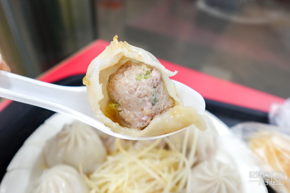 45永春捷運站天橋下豆江之家江記豆漿.jpg