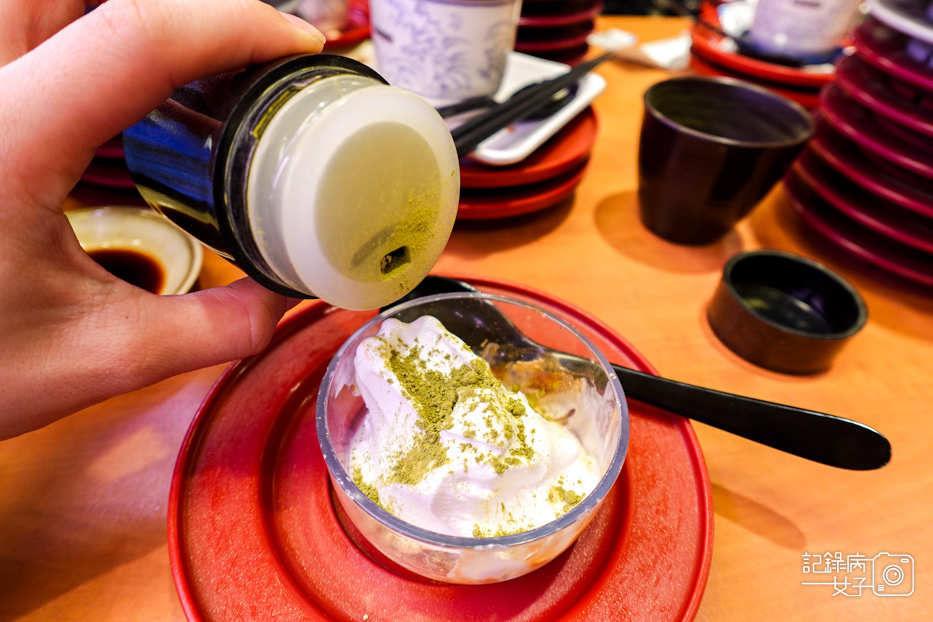 74スシロー壽司郎內湖美麗華抹茶粉抹茶霜淇淋.jpg