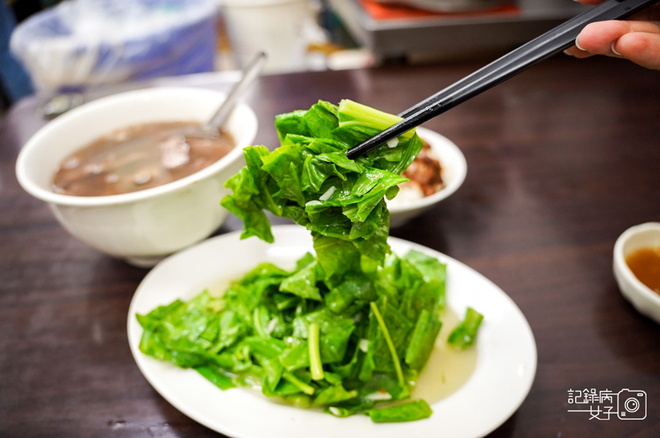 24台南牛肉湯阿億牛肉湯牛腩湯牛肝湯牛肉肉燥飯牛肉芥蘭菜.jpg