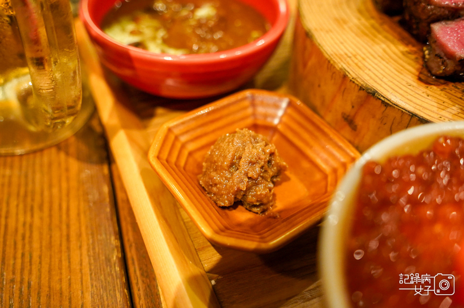 25日本東京新宿燒肉牛舌の檸檬厚切檸檬牛舌A5黑毛和牛鮭魚卵飯.jpg