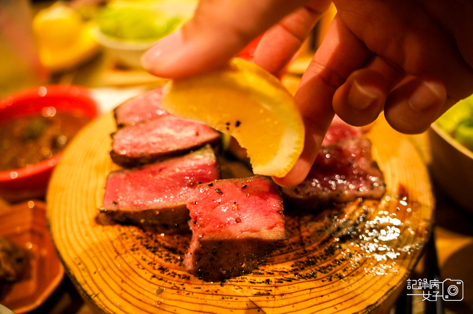 32日本東京新宿燒肉牛舌の檸檬厚切檸檬牛舌A5黑毛和牛鮭魚卵飯.jpg