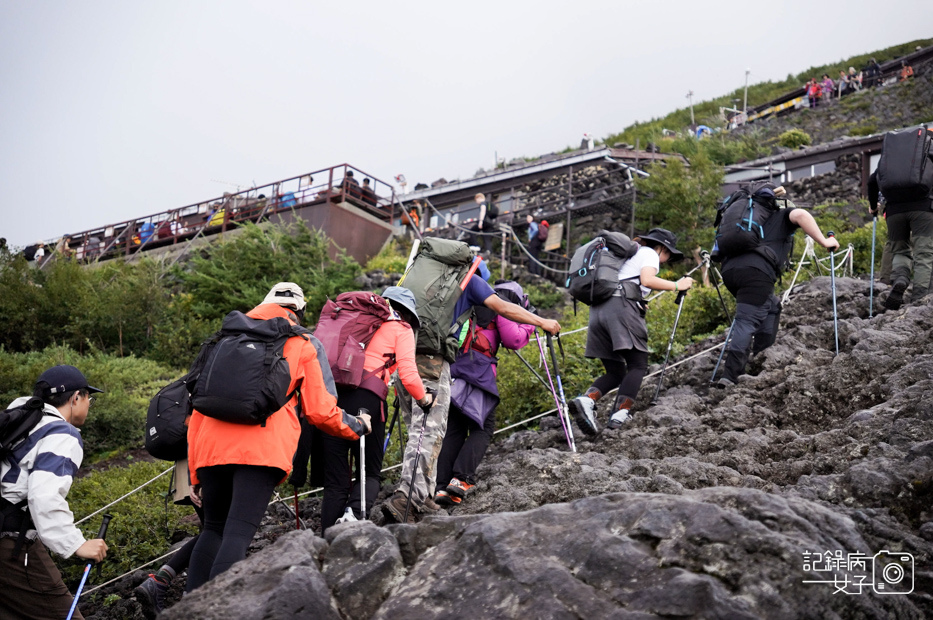 15日本富士山攻頂御來光烙印金剛杖缽巡火山口奧宮本宮淺間大社.jpg