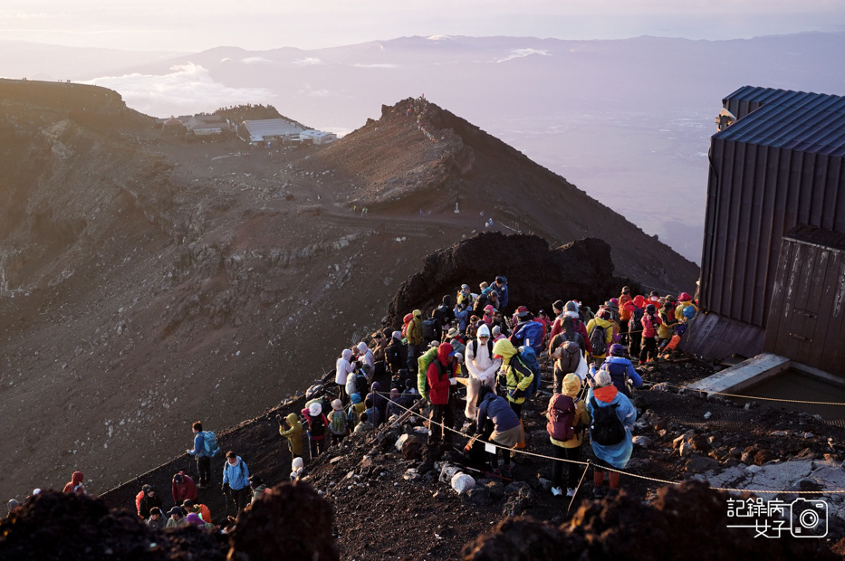 42日本富士山攻頂御來光烙印金剛杖缽巡火山口奧宮本宮淺間大社.jpg