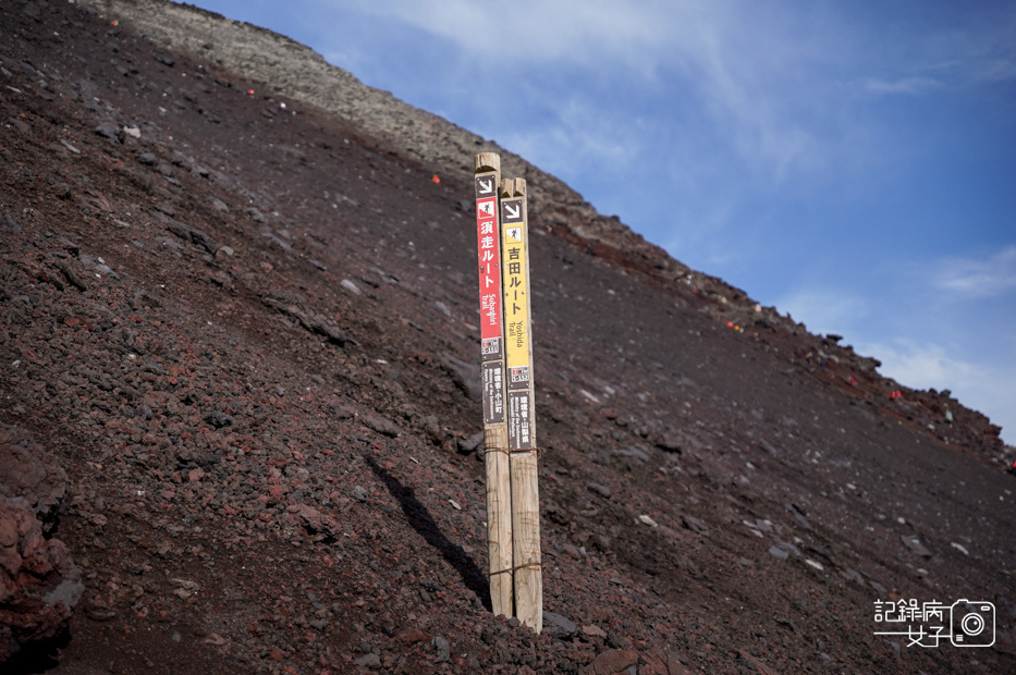 65日本富士山攻頂御來光吉田路線登山.jpg