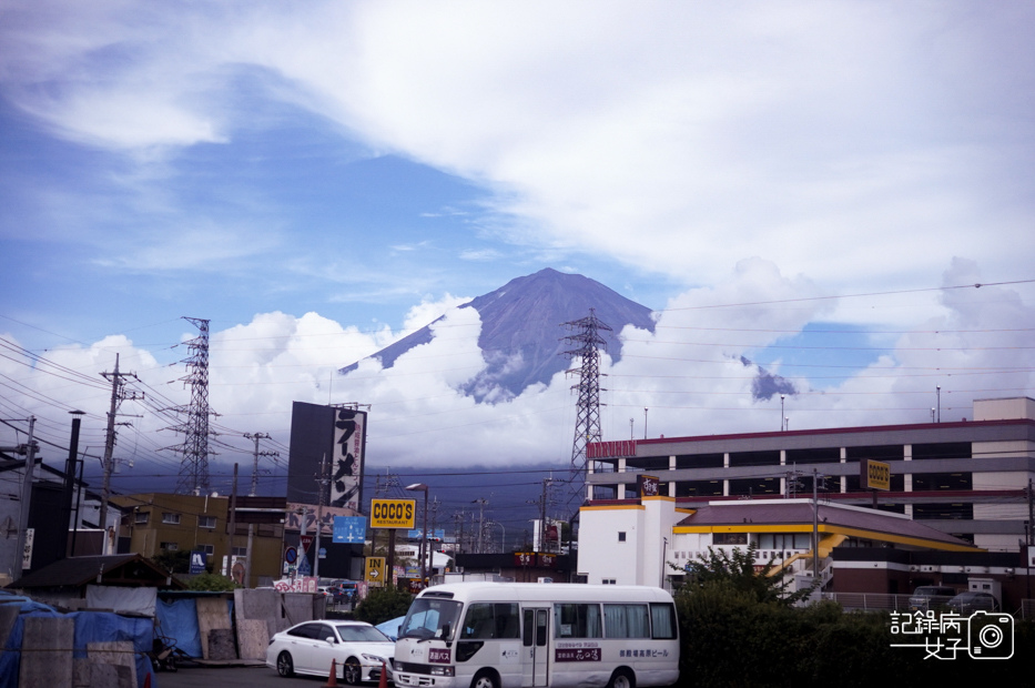 89日本富士山攻頂御來光烙印金剛杖缽巡火山口奧宮本宮淺間大社.jpg