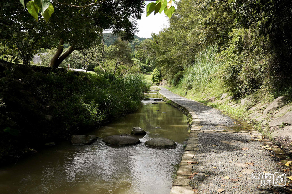 64台北內湖碧山巖鯉魚山小人國步道圓覺寺瀑布步道大溝溪親水公園.jpg