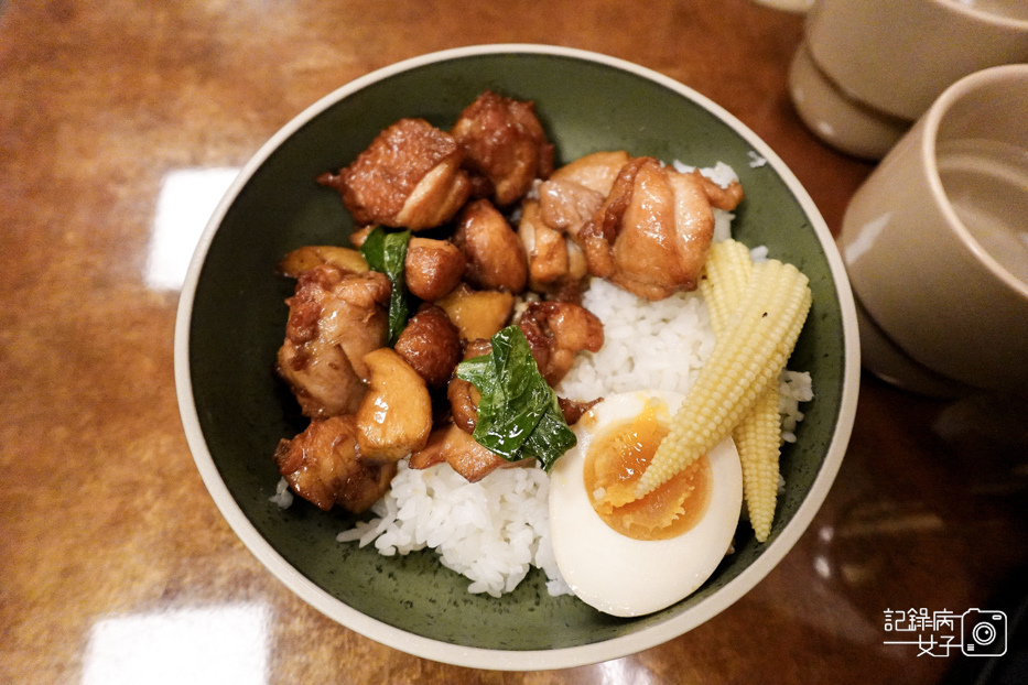 9台北善導寺金晶雞GINGIN CHICKEN麻辣香鍋雞三杯雞飯套餐.jpg