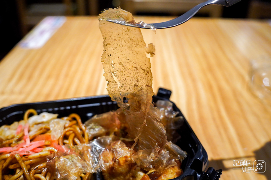 10南港DONKI唐吉訶德美食開箱章魚燒日式炒麵.jpg