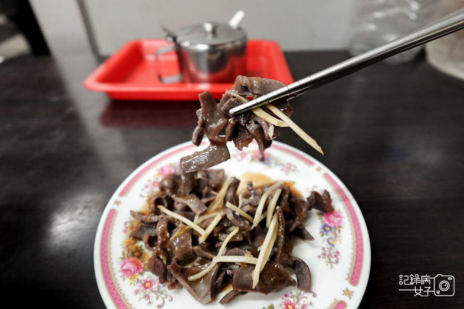 46台北信義市政府鴨肉謝當歸鴨麵線鴨肉米粉湯下水.jpg