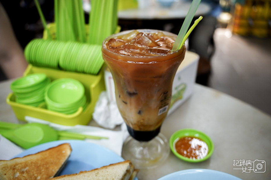 49Yee Fung怡豐茶室涼粉加奶涼粉加奶三色奶茶.jpg