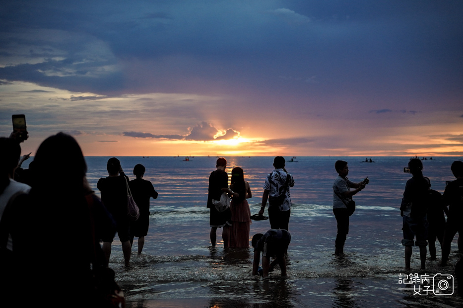 8馬來西亞沙巴Kota Kinabalu Pantai Tanjung Aru 丹絨亞路海灘火紅夕陽熱門景點.jpg