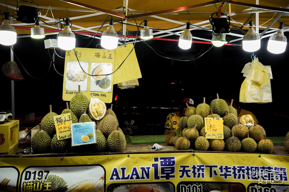 16馬來西亞沙巴Kota Kinabalu Durian Night Market 榴蓮街夜市.jpg