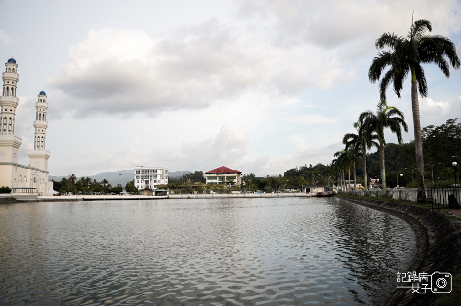 10馬來西亞沙巴水上清真寺 Kota Kinabalu Floating Mosque.jpg