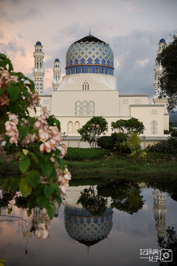 17馬來西亞沙巴水上清真寺 Kota Kinabalu Floating Mosque.jpg