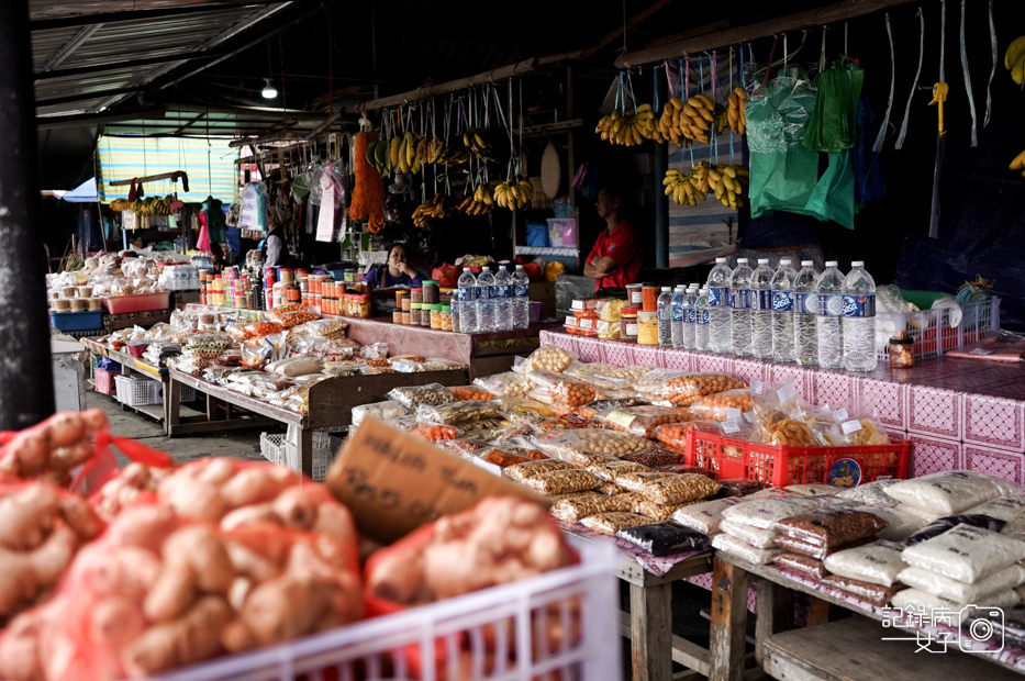 13馬來西亞沙巴神山市集拿巴魯小鎮Pekan Nabalu Weekly Market綜合米線三色奶茶.jpg