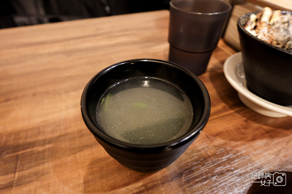 9鳳華拉麵鳳華鶏豚濃湯拉麵專門本店.jpg