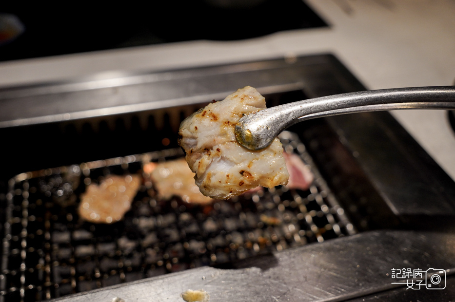 40高雄美食單人燒肉Smile自助吧無限吃到飽放題板腱牛烏骨雞.jpg