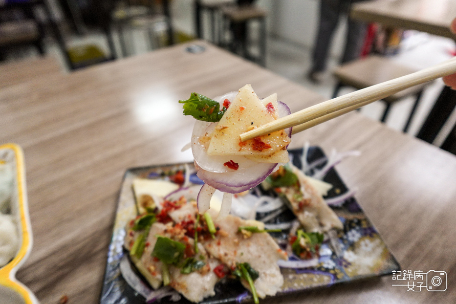 29台北信義松山區宜蘭正常鮮肉小籠湯包松阪豬饒河夜市.jpg