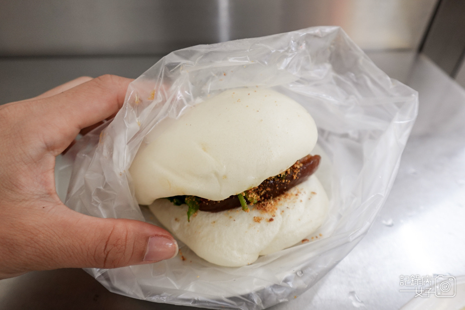 21新北三重美食白河阿婆碗粿米苔目控肉刈包割包.jpg