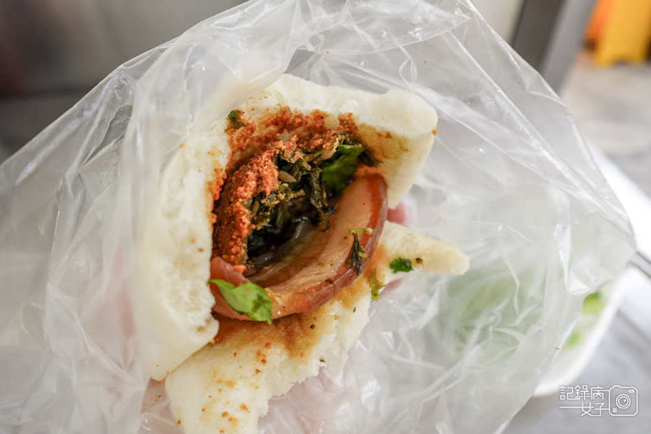 26新北三重美食白河阿婆碗粿米苔目控肉刈包割包.jpg