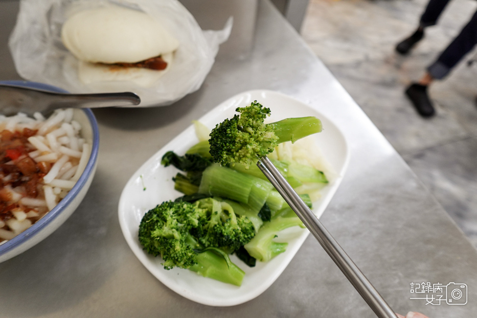 33新北三重美食白河阿婆碗粿米苔目控肉刈包豬心湯肉粽板條.jpg