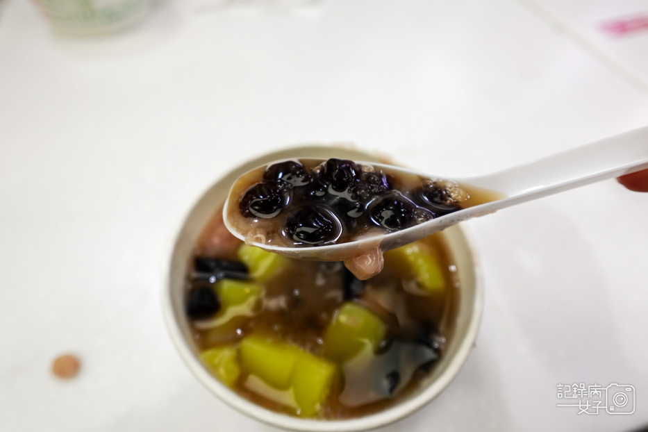 19大安東區粉圓創始總店粉圓冰芋泥招牌粉粿碎冰糖水吃到飽.jpg