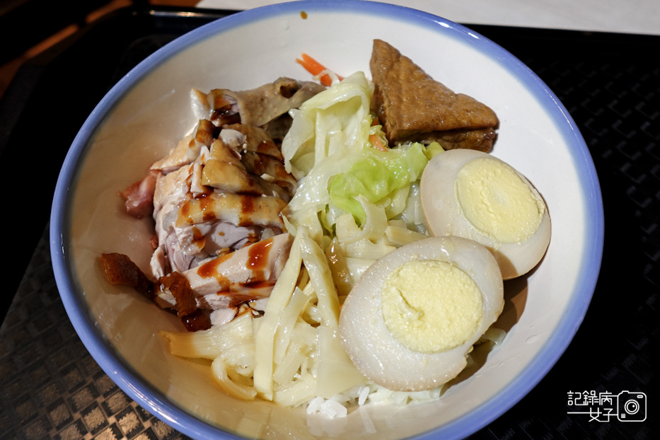 13台北中山區金好呷土雞便當煙燻雞腿飯烏骨雞腿便當.jpg