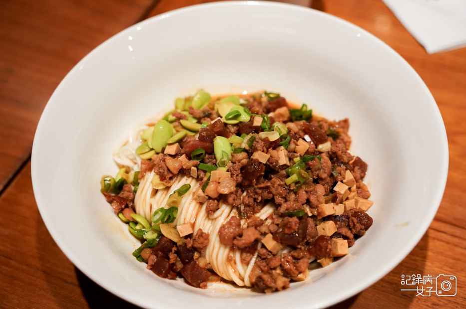14鼎泰豐招牌排骨炒飯炸醬麵蝦肉煎餃紹興醉雞.jpg