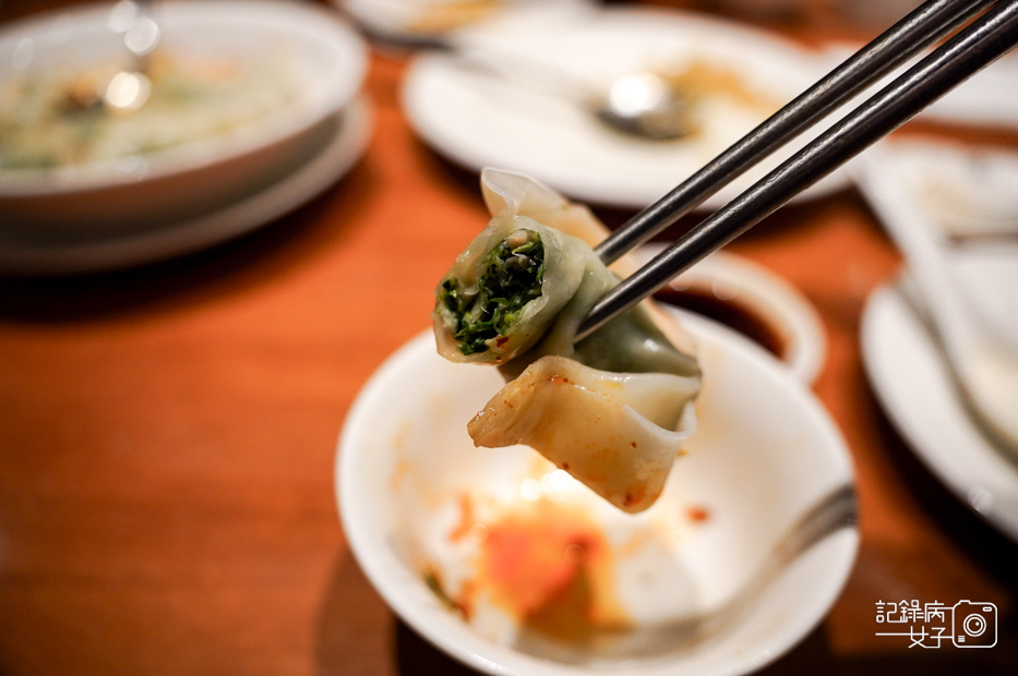 31鼎泰豐紅油炒雞肉小籠包.jpg