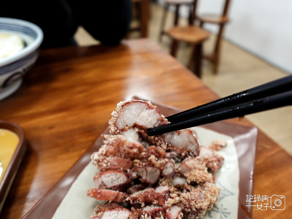 16三重美食食光棧椒芝麵口水雞紅燒肉.jpg