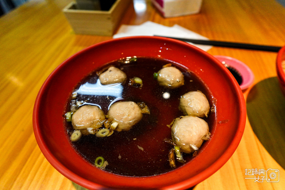 28新北三重美食新竹吳家鴨香飯鴨肉飯鴨肉炒飯冬粉韭菜鴨腸鴨肉丸湯.jpg