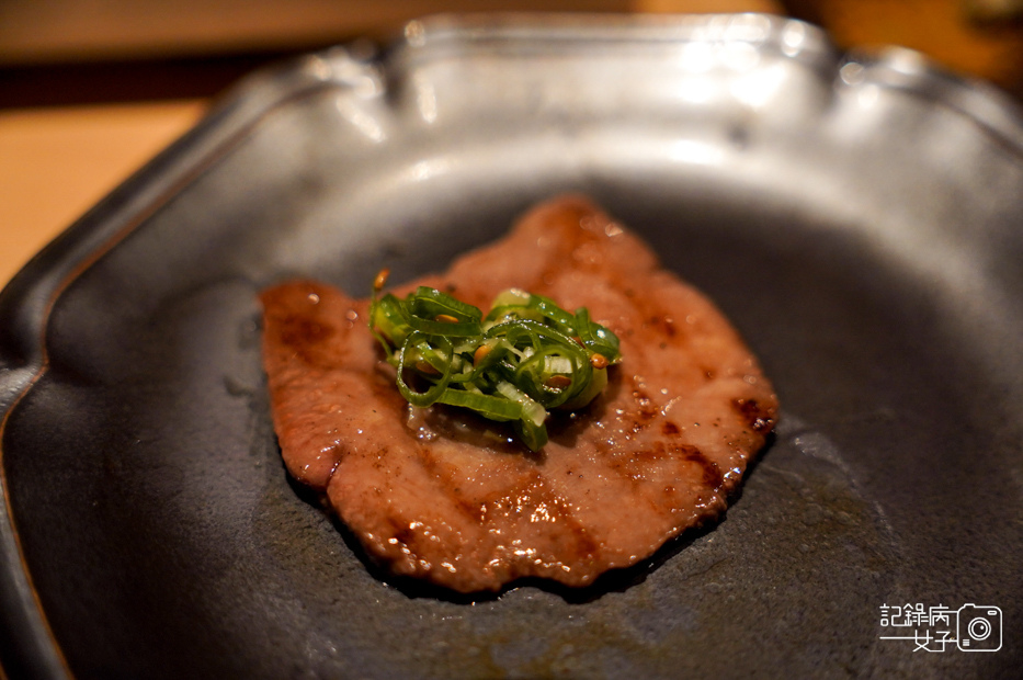 52台中EMPEROR和牛炊飯越光米厚切牛舌.jpg