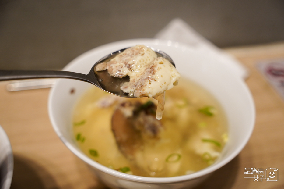 24金門美食文青小店雨川食堂蒸蛋湯梅子泡菜麻辣鴨血.jpg
